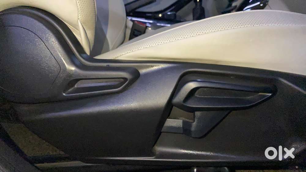 Tata Nexon 1.2 Revotron Xz Plus Premium, 2022, Petrol