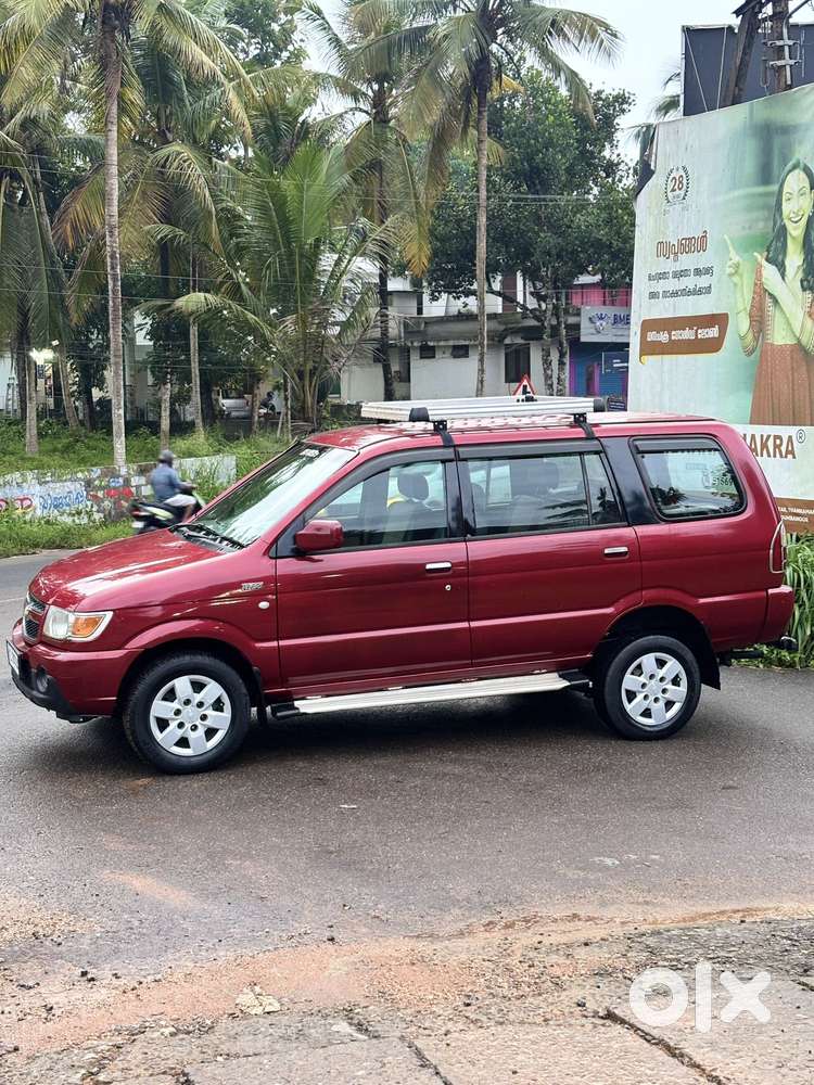 Chevrolet Tavera Neo 3 Ls- 10 Str Bs-iii, 2013, Diesel