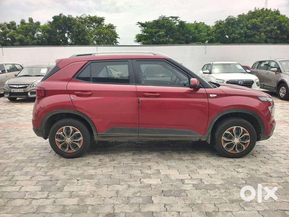 Hyundai Venue S Mt 1.2 Kappa, 2020, Petrol