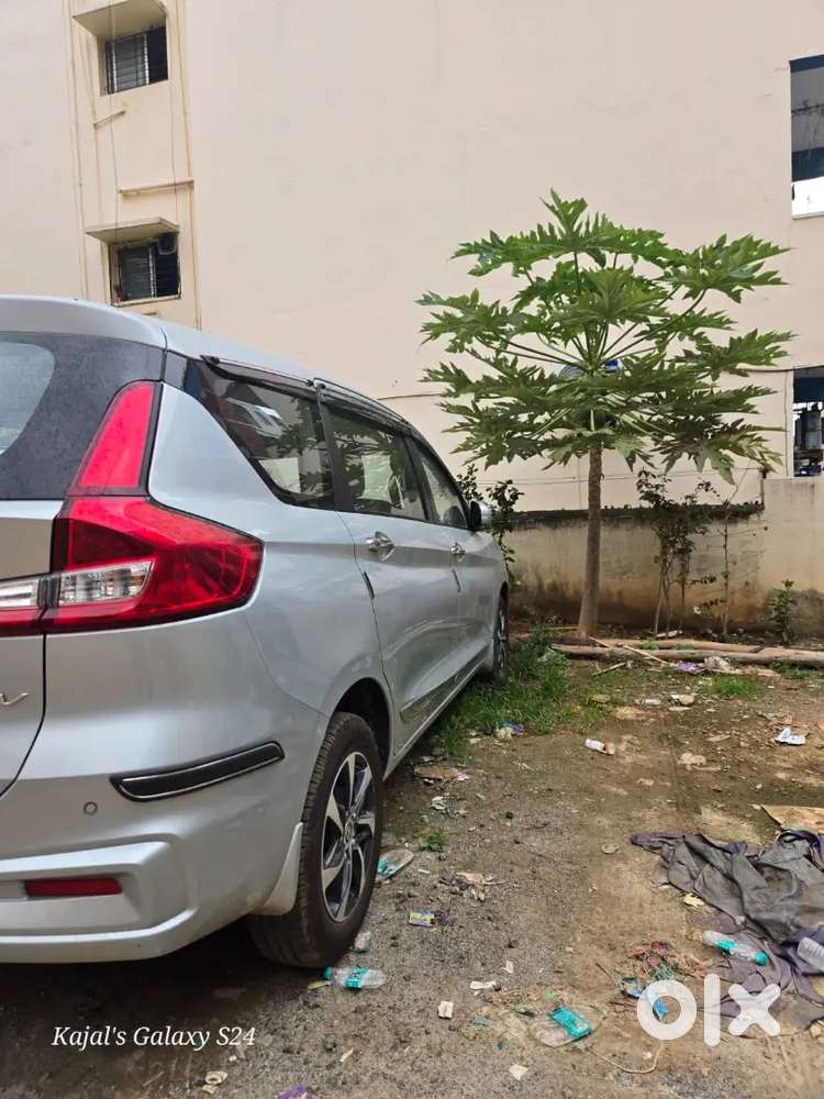 Toyota Rumion 2025 Petrol Well Maintained