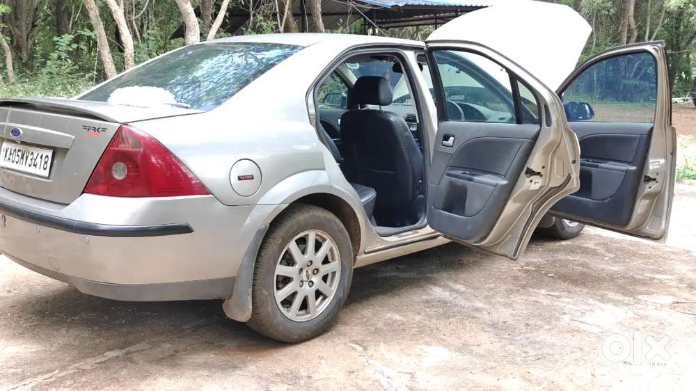 Ford Mondeo 2001 Petrol In Mint Condition