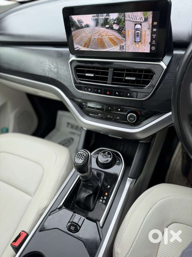 Tata Safari, 2023, Diesel