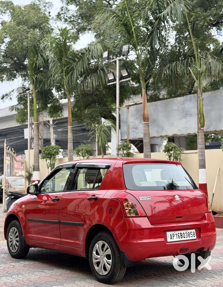 Maruti Suzuki Swift Vxi Abs Bsiv, 2009, Petrol