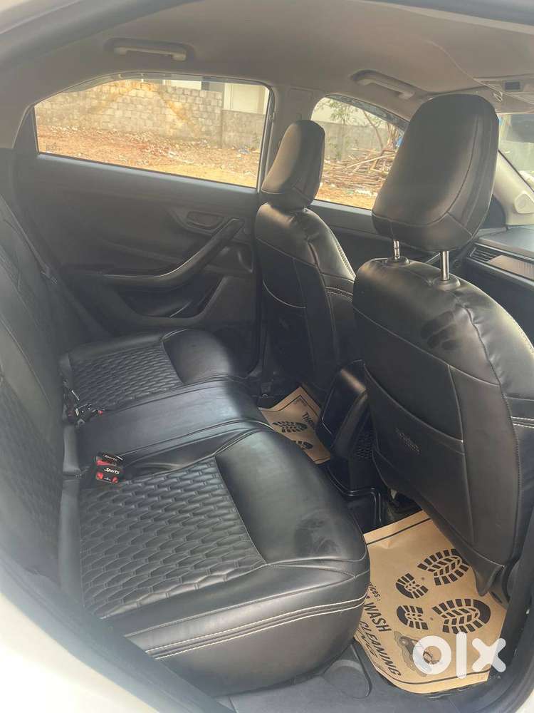 Tata Nexon Smart Plus Amt (2024) – Petrol  Excellent Condition