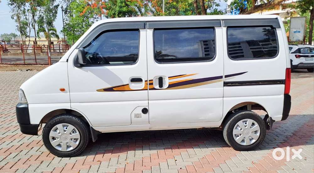 Maruti Suzuki Eeco 5 Seater Ac, 2023, Cng & Hybrids