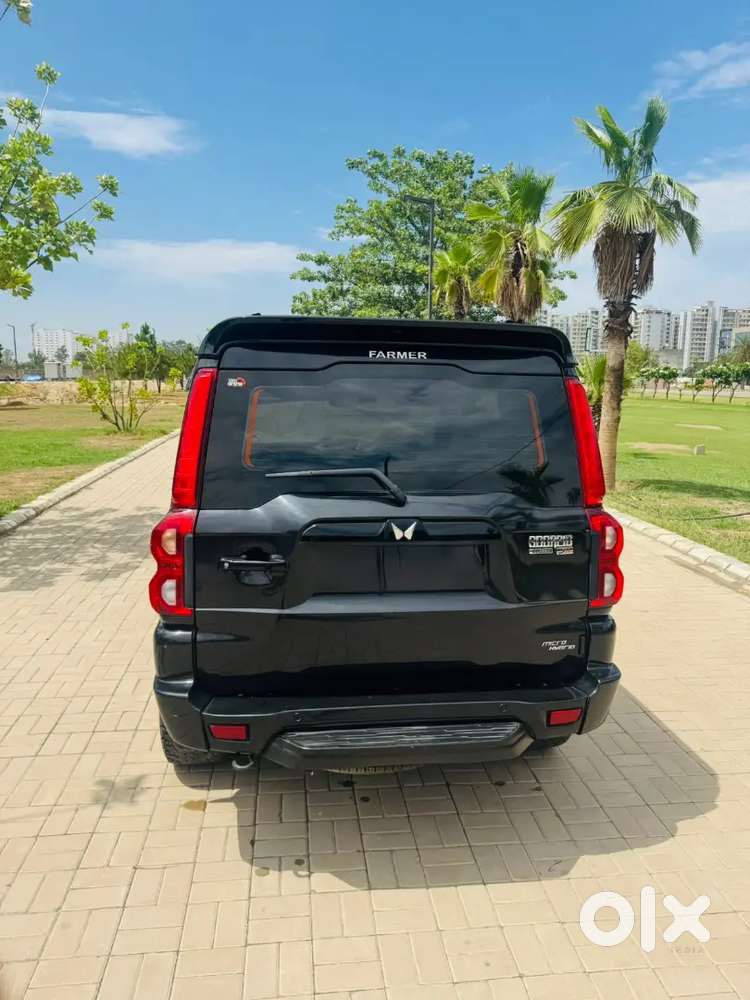 Mahindra Scorpio Classic 2023 Diesel 44000 Km Driven