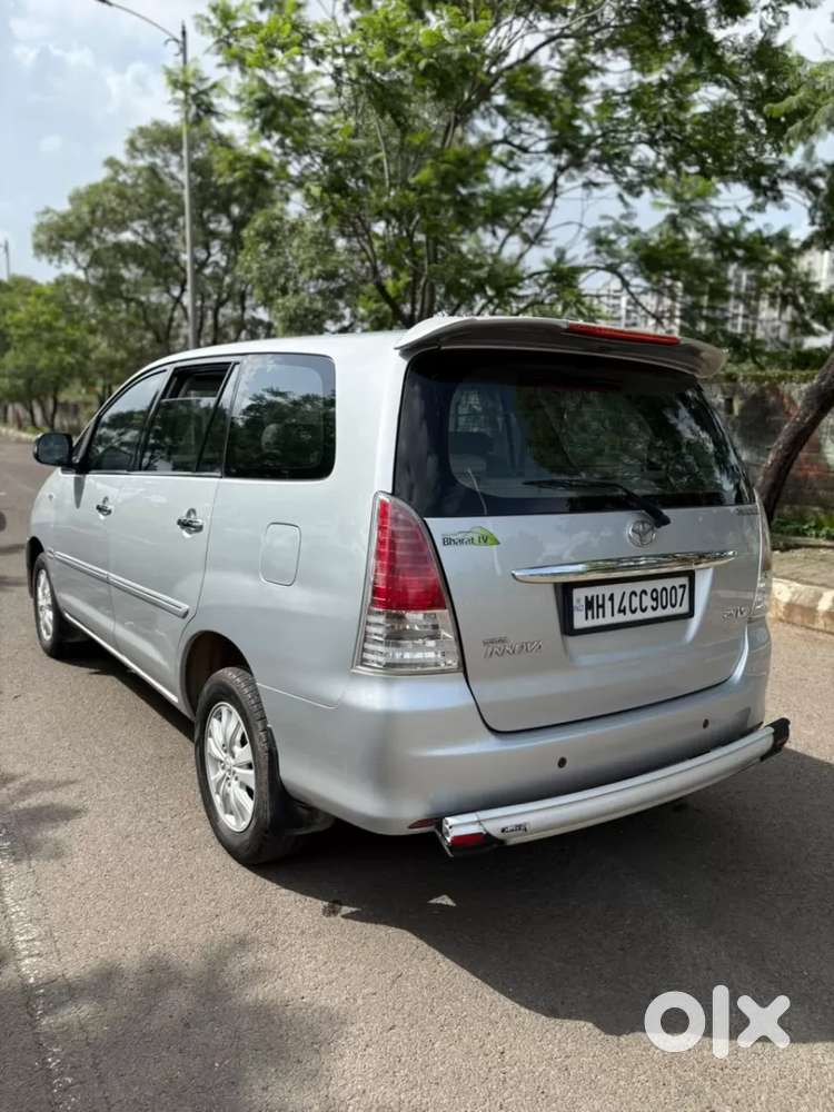 Toyota Innova 2.5 Vx 7 Seater Bs Iv, 2010, Diesel