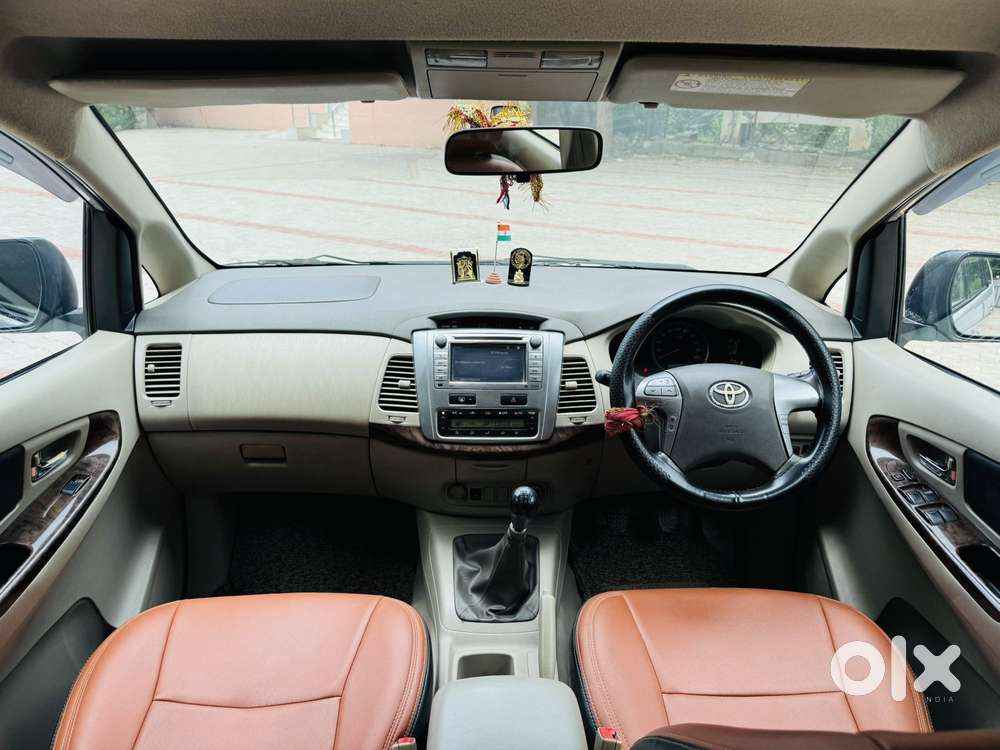 Toyota Innova 2.5 Vx 8 Str, 2014, Diesel