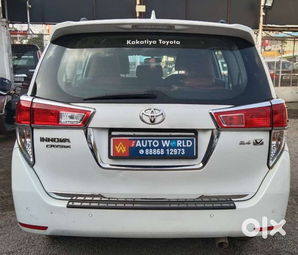 Toyota Innova Crysta 2.4 V 8 Str, 2023, Diesel