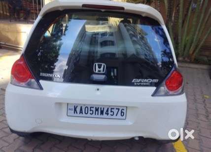Honda Brio 2017 Petrol Vx Manual White 1st Owner