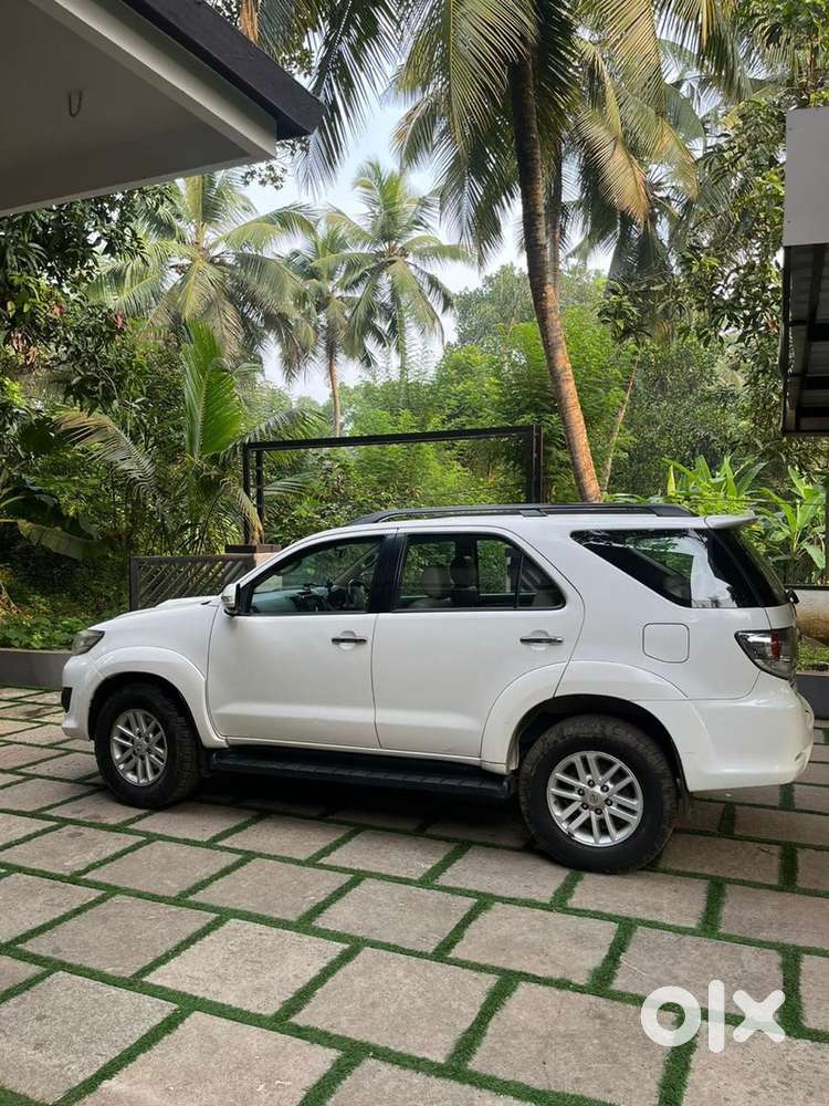 Toyota Fortuner Diesel 2013