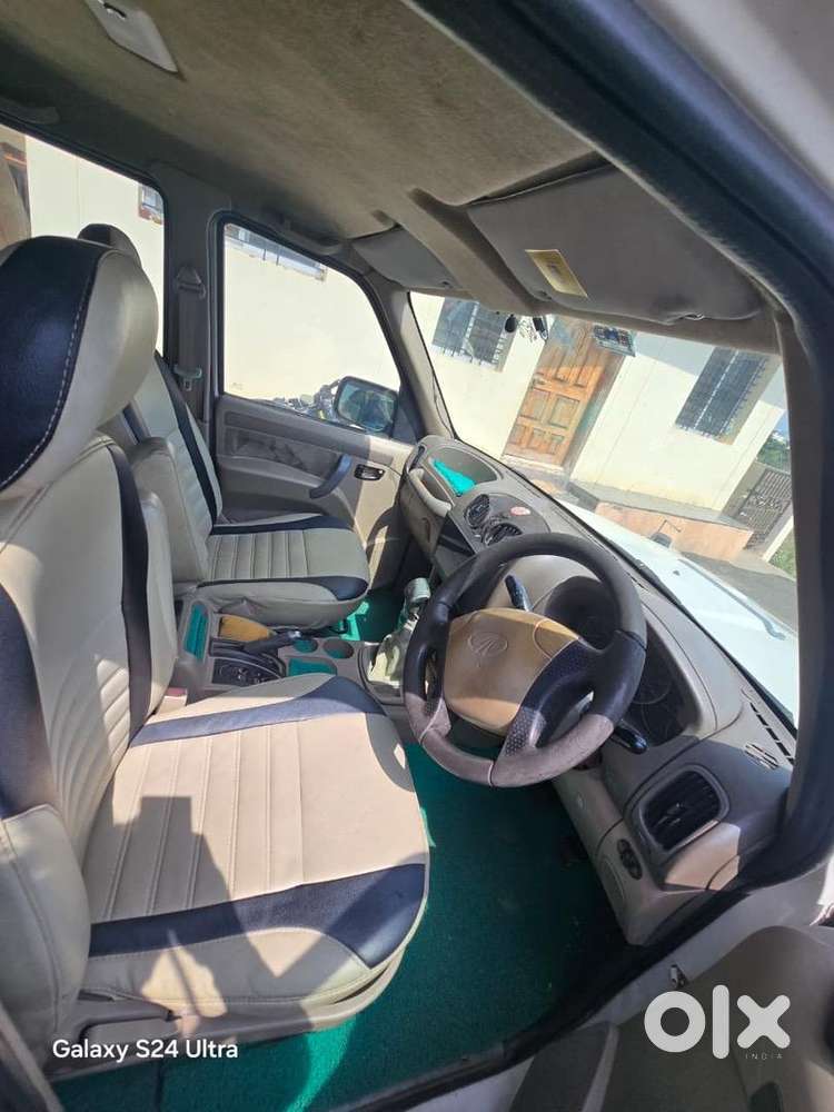 Mahindra Diesel Car 2011