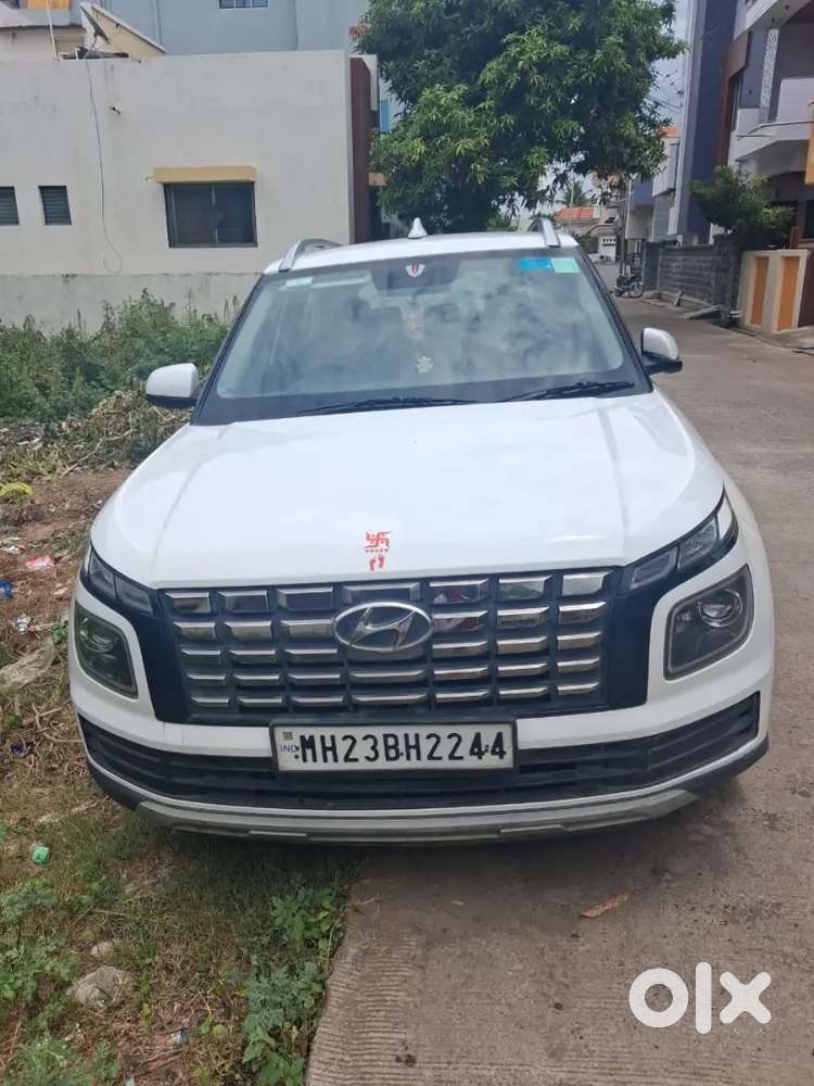 Hyundai New Venue 2023 5 Month Model