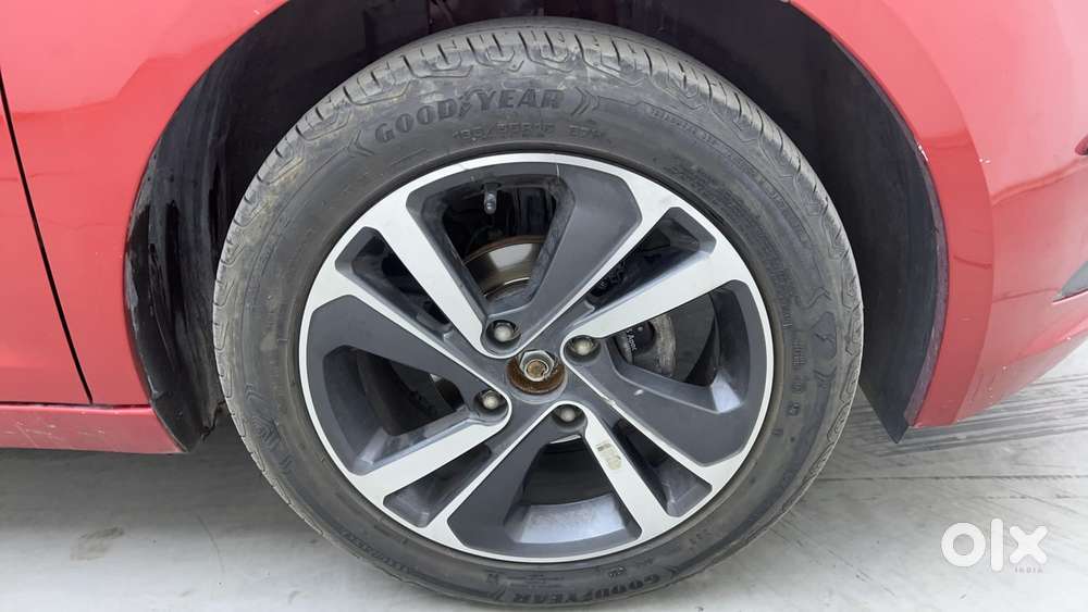 Tata Altroz Xz, 2021, Petrol