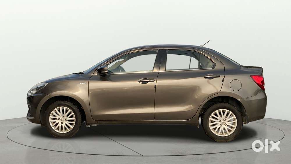 Maruti Suzuki Swift Dzire Amt Zxi, 2018, Petrol