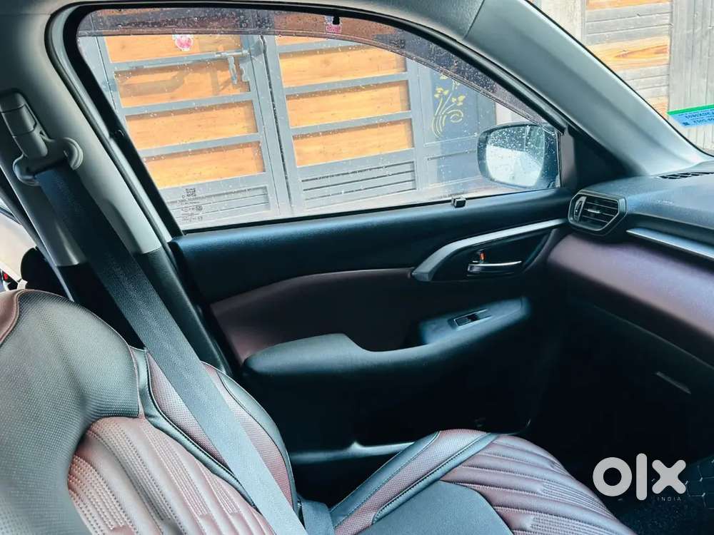 Maruti Suzuki Grand Vitara 2025 Petrol 8000 Km Driven