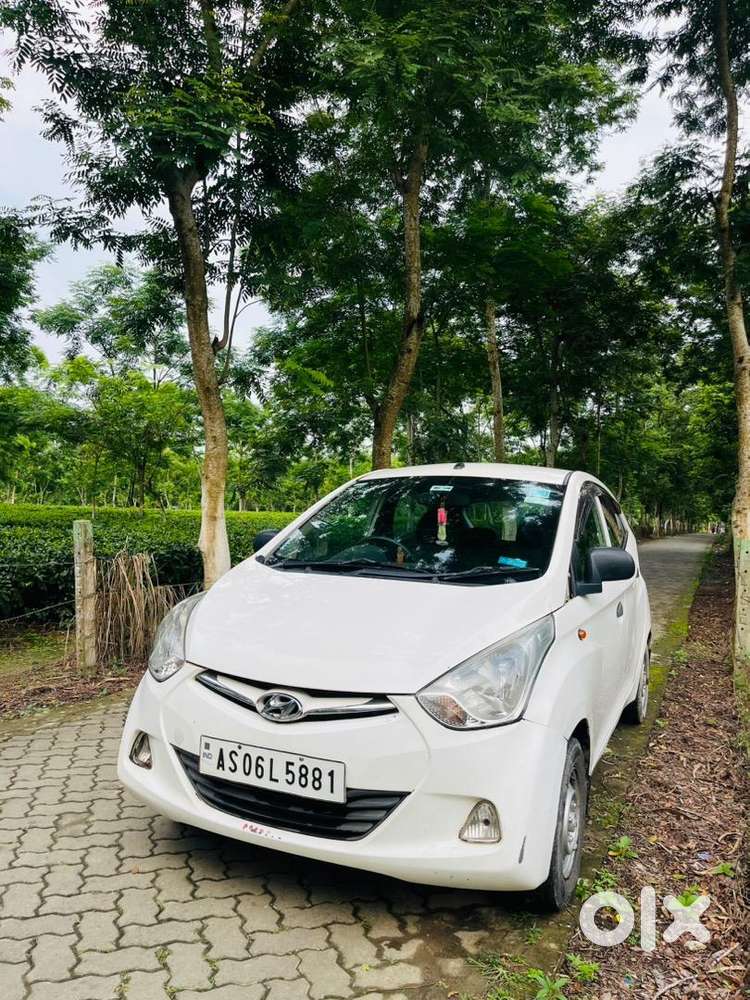 Hyundai Petrol Car 2012