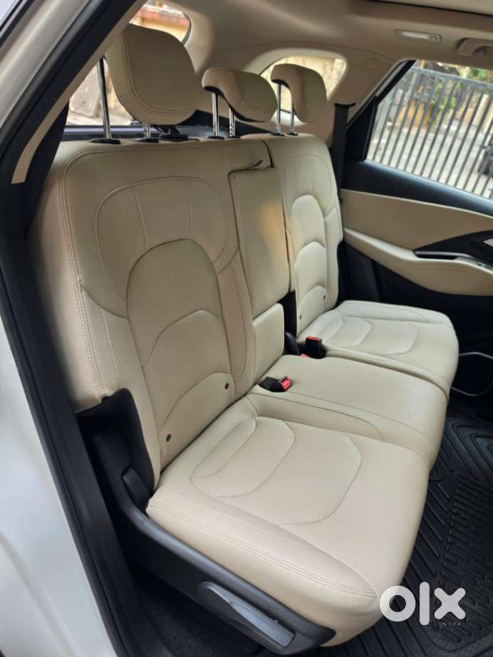 Mg Hector Sharp Pro 1.5 Turbo Cvt, 2024, Petrol