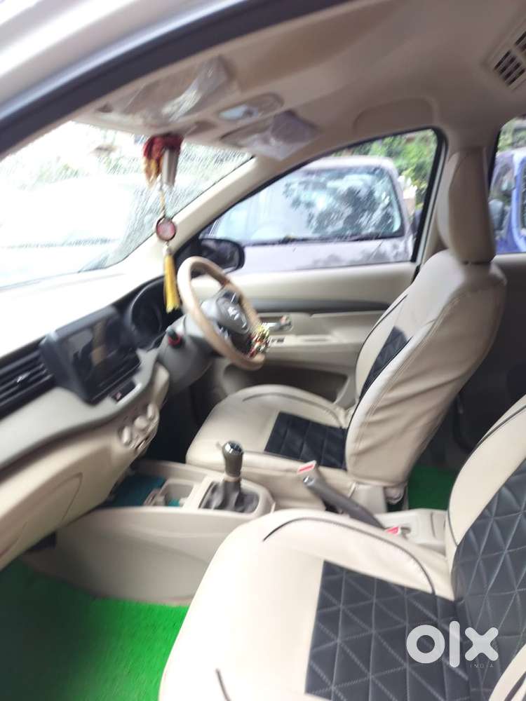 Maruti Suzuki Ertiga Vxi Shvs, 2022, Petrol