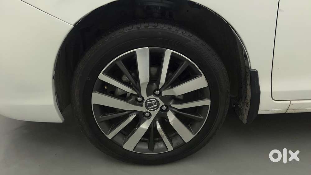 Honda City 1.5 Zx I-vtec Mt, 2023, Petrol