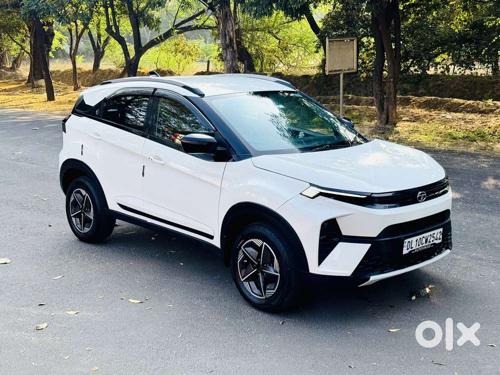 Tata Nexon Creative Plus 1.2 Revotron Petrol 6 Mt, 2023, Petrol