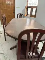 Dinning table with 6 chair