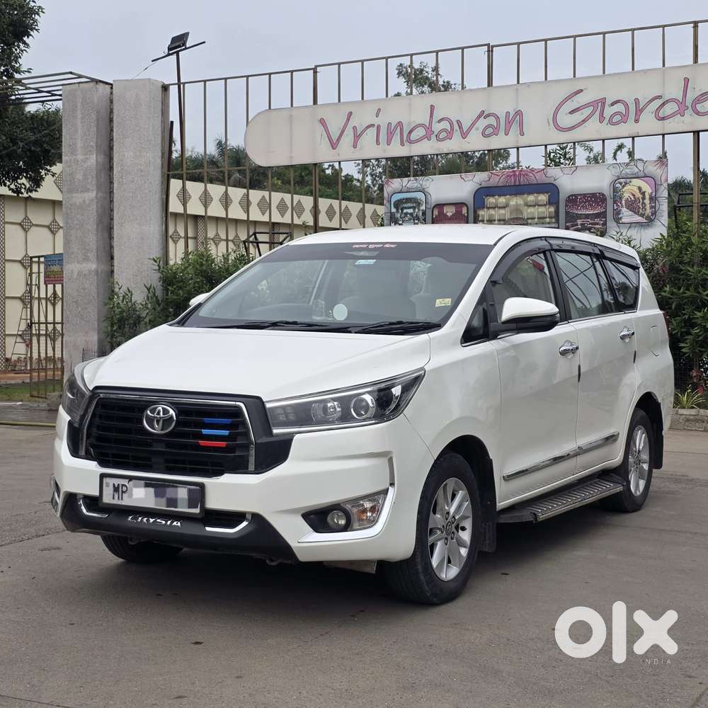 Toyota Innova Crysta 2.4 V 8 Str, 2017, Diesel