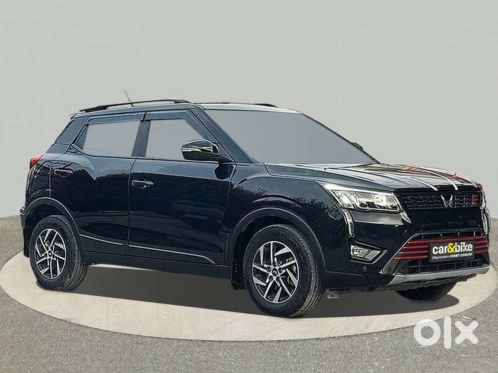 Mahindra Xuv300 W8, 2023, Petrol