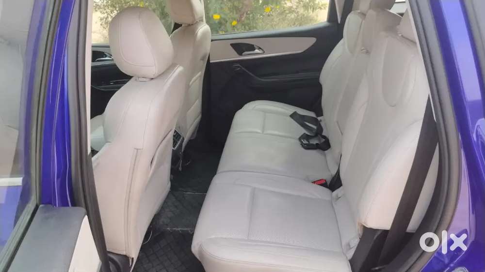 Mahindra Xuv700 Diesel 2022 Luxury Awd