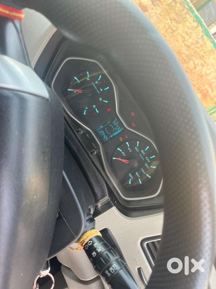 Mahindra Scorpio 2015 Diesel Well Maintained