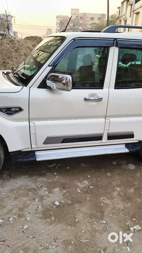 Mahindra Scorpio Classic 2023 Diesel 86000 Km Driven