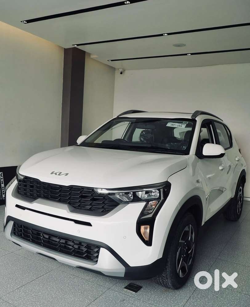 Kia Sonet Petrol Manual Oct 2025