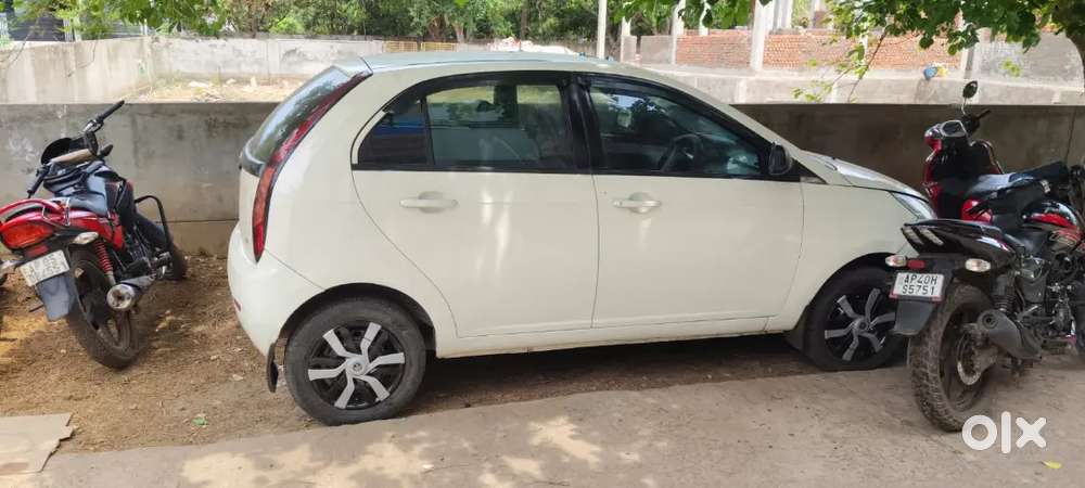 2012 Tata Vista Tech Ls