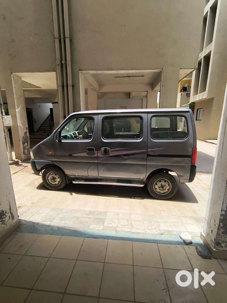 Maruti Eeco Petrol 2016