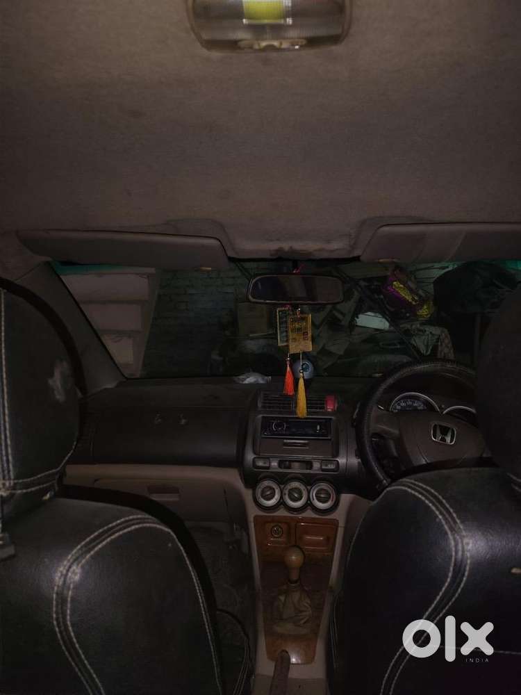 Honda City Zx 2006 Cng & Hybrids Well Maintained