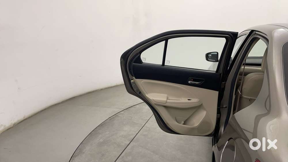 Maruti Suzuki Dzire 1.2 Zxi Plus Amt, 2017, Petrol