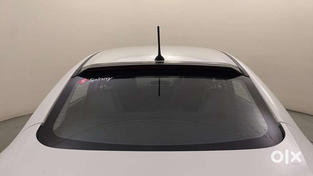 Tata Tigor Xza, 2018, Petrol