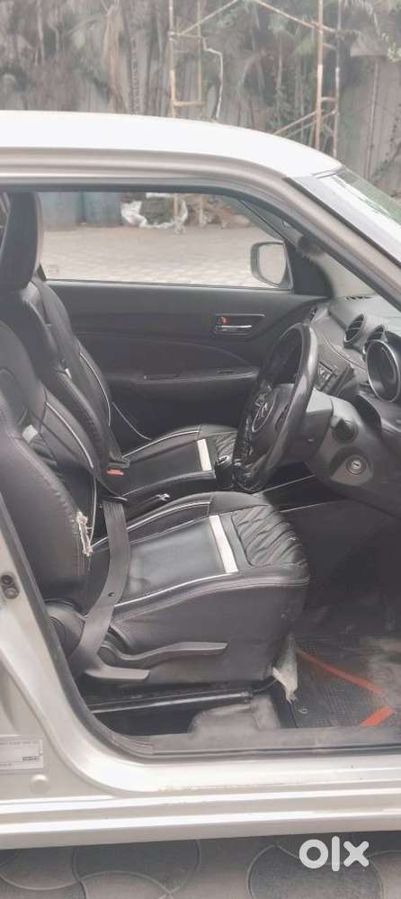 Maruti Suzuki Swift Vvt Vxi, 2021, Petrol