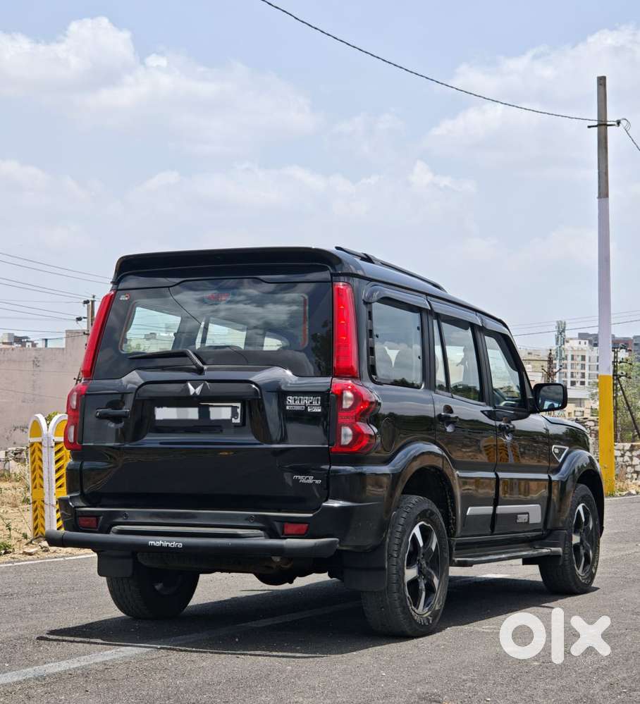 Mahindra Scorpio Classic 2.2 S 11 Mt 7 Cc, 2023, Diesel