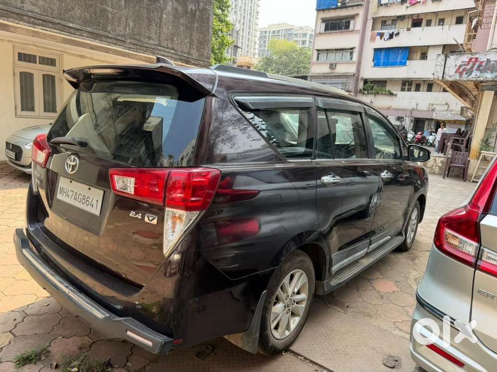 Toyota Innova Crysta 2018 Diesel 19000 Km Driven