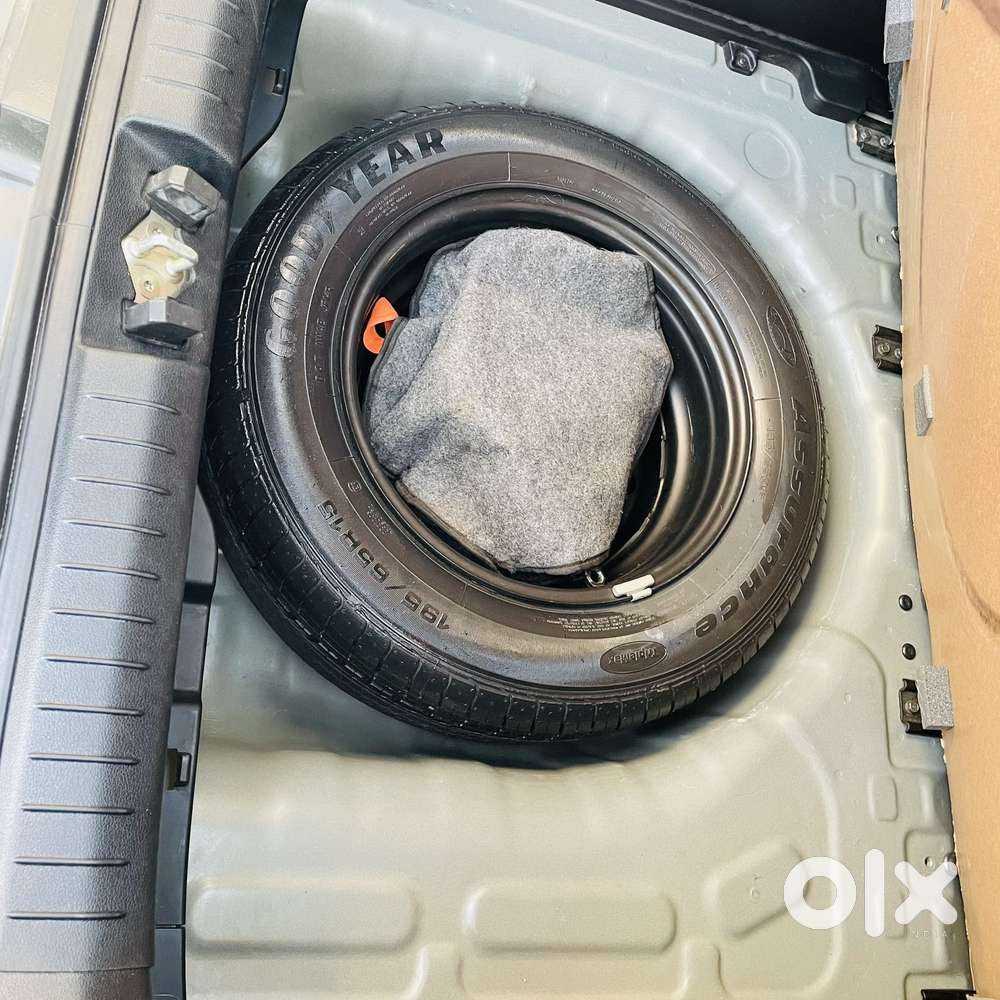 Hyundai Venue 1.0 Sx (o) Turbo Dct Dual Tone, 2019, Petrol