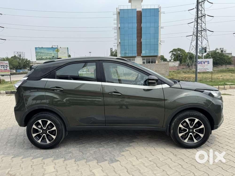Tata Nexon 1.2 Revotron Xza Plus Premium Jet, 2020, Petrol