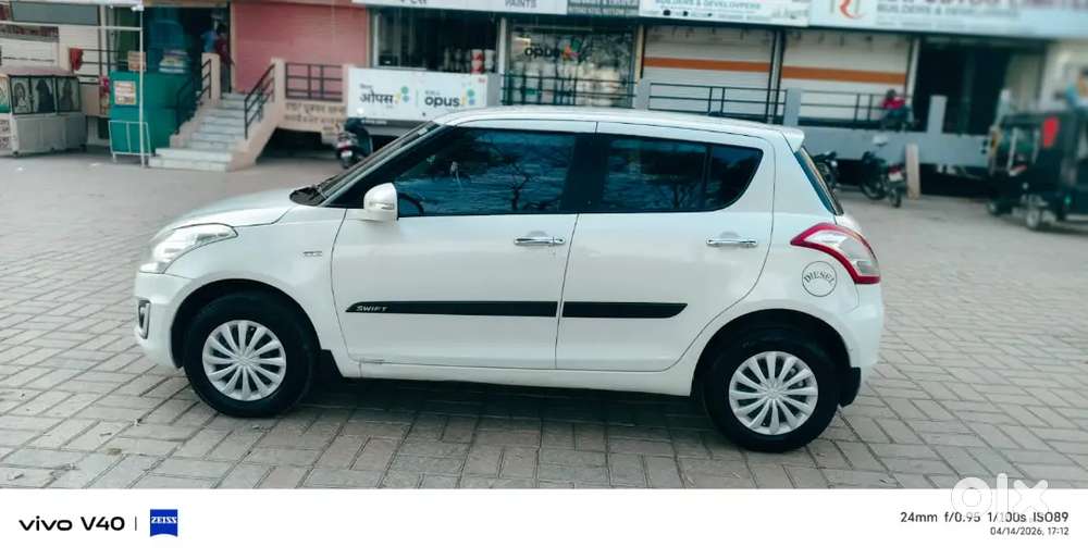 Maruti Suzuki Swift 2016