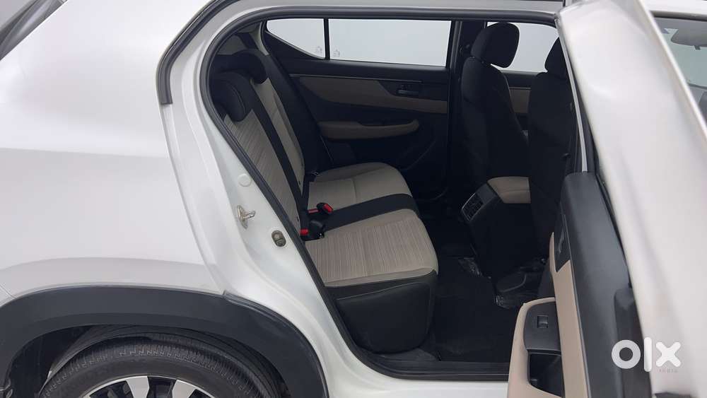 Honda Elevate Vx Mt, 2023, Petrol