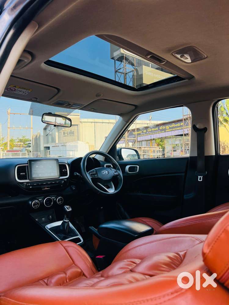 Hyundai Venue Sx Turbo, 2019, Cng & Hybrids