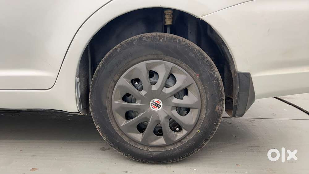 Maruti Suzuki Swift Dzire 1.2 Vxi Bsiv, 2011, Petrol