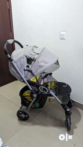 Pet sale stroller olx