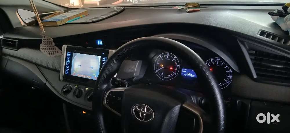Toyota Innova Crysta 2019