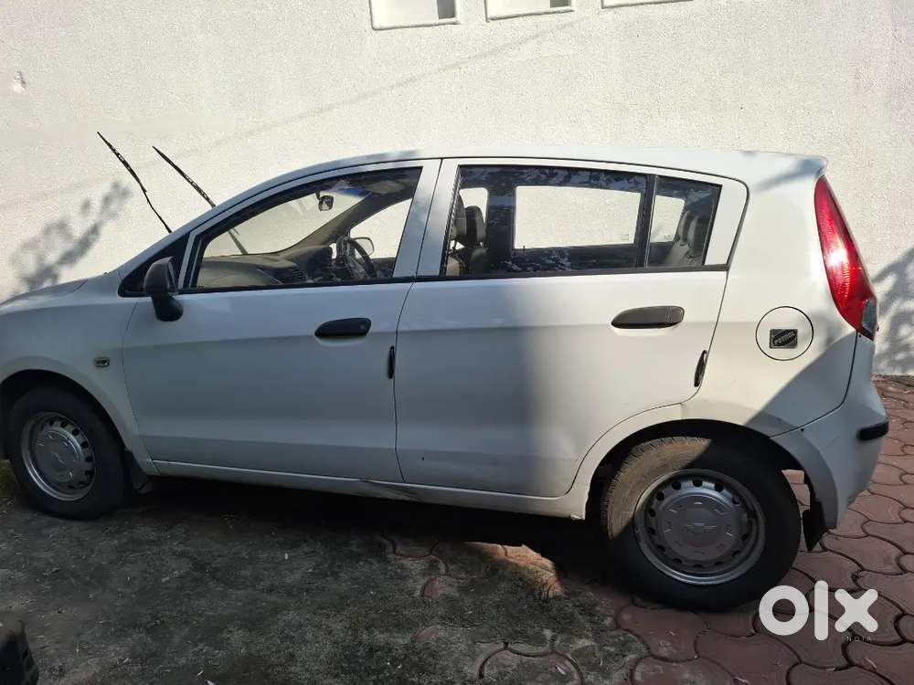 Chevrolet Sail U-va 2013 Petrol