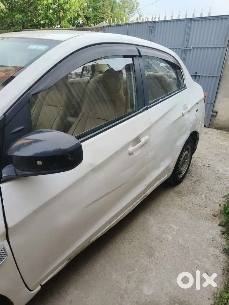 Honda Amaze December 2013 Diesel  Jk Number  Life Till December 2028